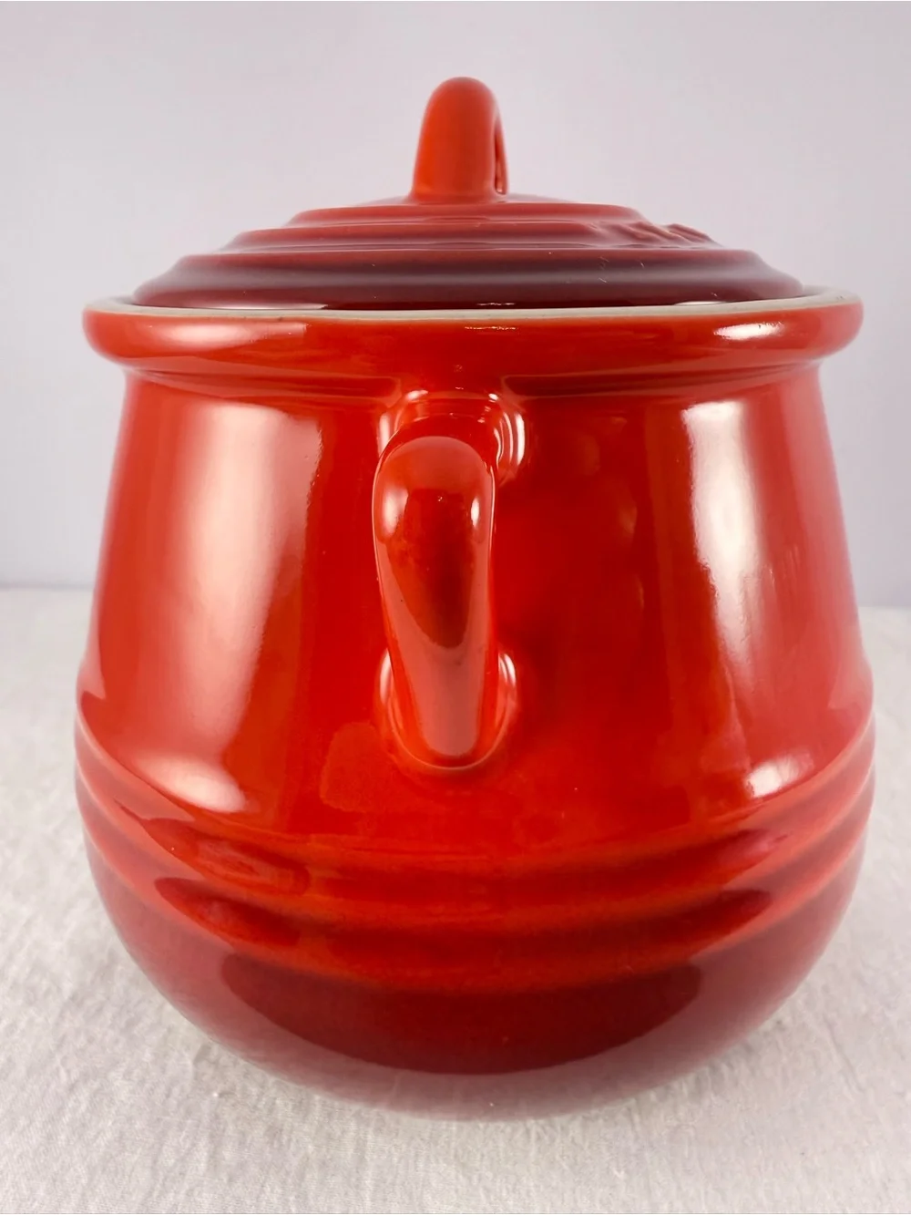 Le Creuset Red Ombré/Cerise Stoneware Mini Bean Pot with Lid